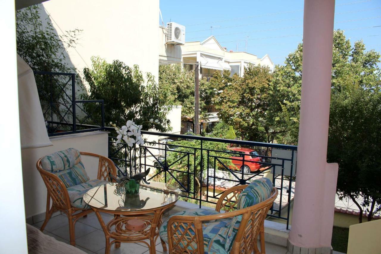 Litsa Villa Nea Iraklitsa Luaran gambar