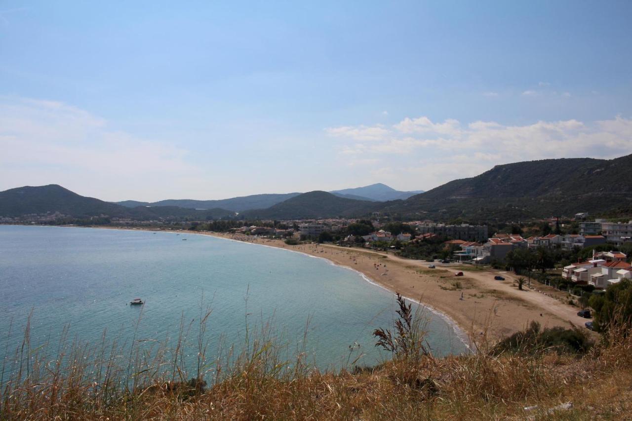 Litsa Villa Nea Iraklitsa Luaran gambar